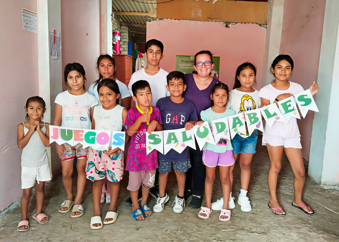 Peru Chiclayo International Day of Play group smile